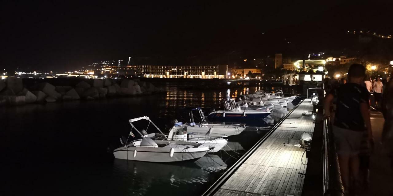 Casa Vacanze Archi Medievali Salerno Dış mekan fotoğraf