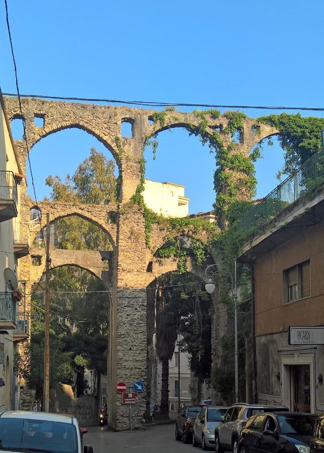 Casa Vacanze Archi Medievali Salerno Dış mekan fotoğraf